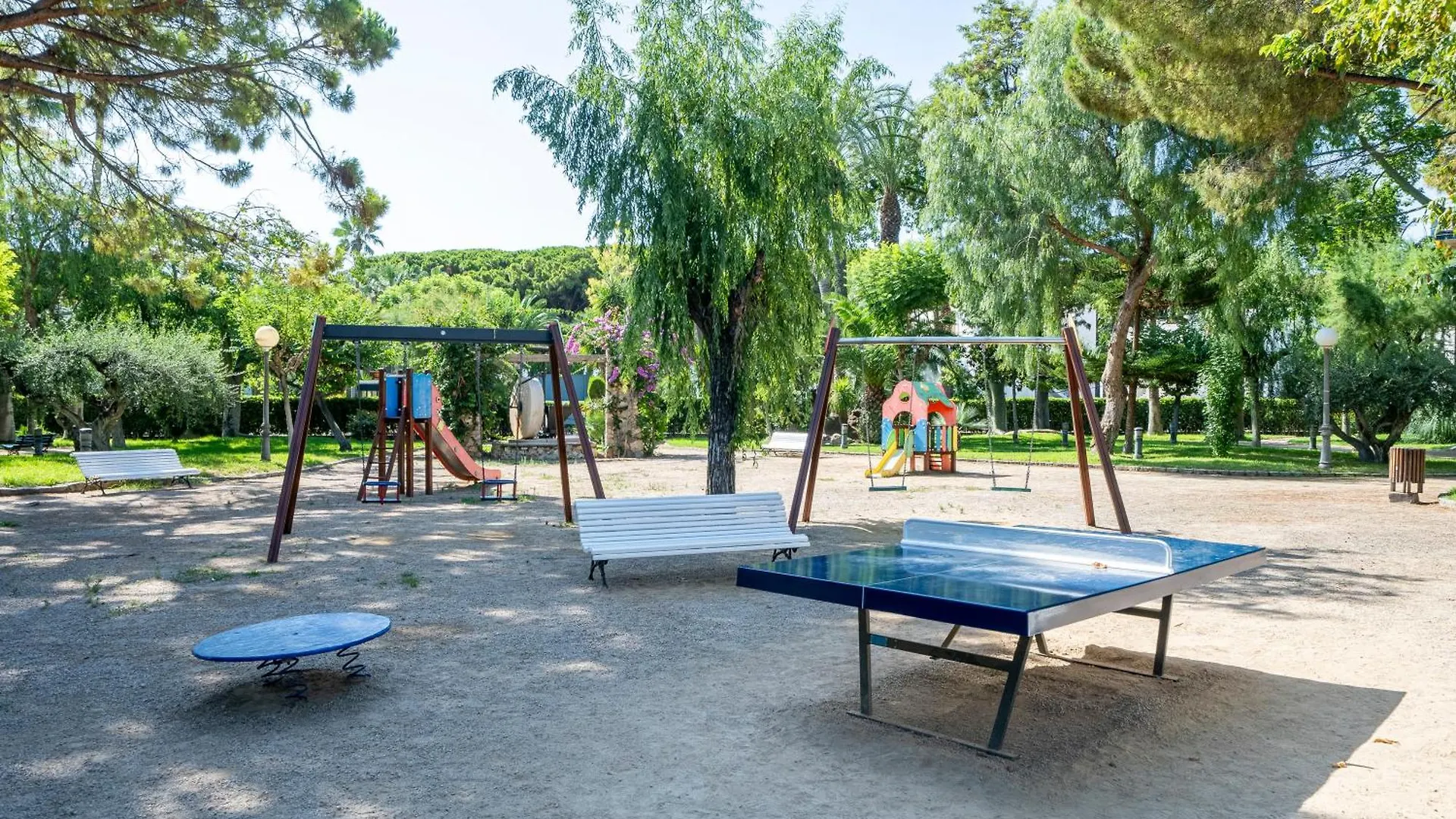 شقة Beach And Pool كامبريلس
